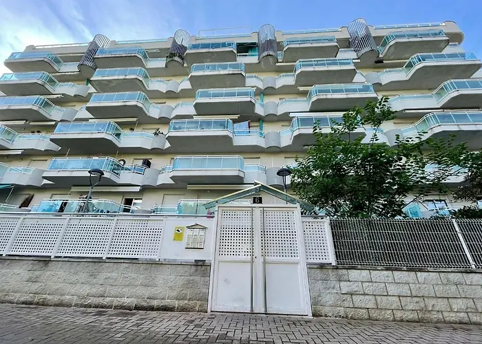 Apartment For A Larimar